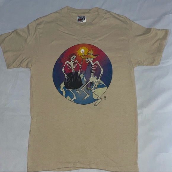 VINTAGE GRATEFUL DEAD TOUR SHIRT. DANCE FOR DISMEMBERMENT TOUR.
